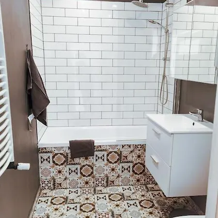 Pozytywne M55 Apartment *